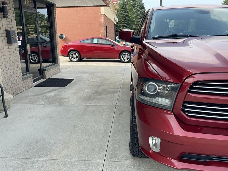 RAM 1500 Sport Quad Cab 4WD 2013