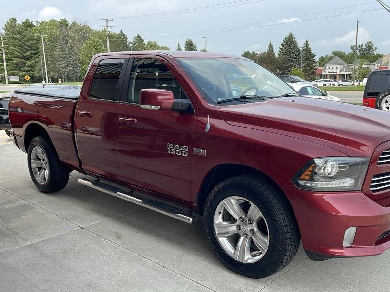 RAM 1500 Sport Quad Cab 4WD 2013
