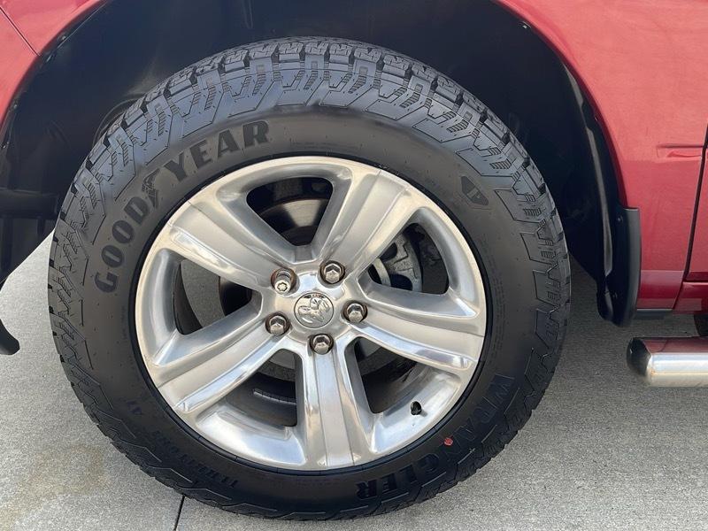 RAM 1500 Sport Quad Cab 4WD 2013