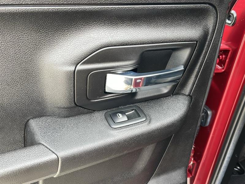 RAM 1500 Sport Quad Cab 4WD 2013