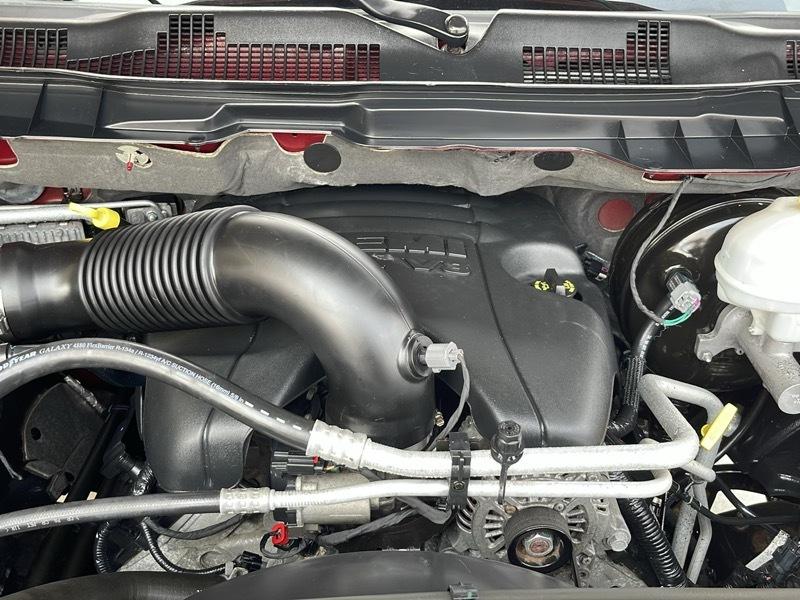 RAM 1500 Sport Quad Cab 4WD 2013