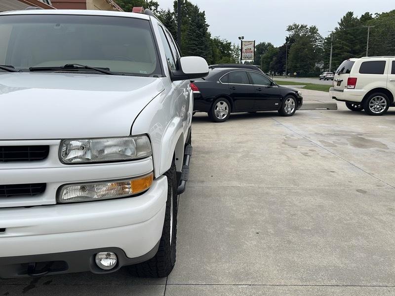 Chevrolet Suburban  2003