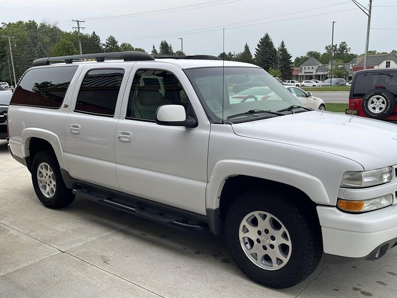 Chevrolet Suburban  2003