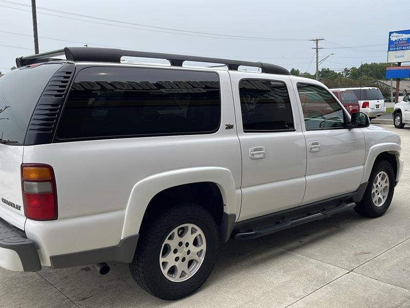 Chevrolet Suburban  2003