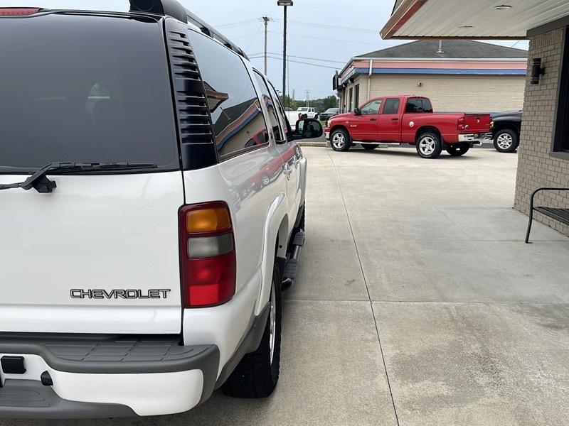 Chevrolet Suburban  2003