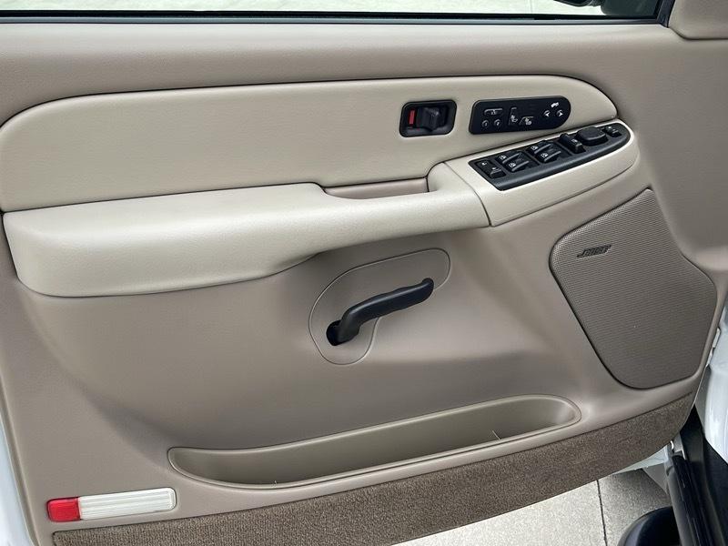 Chevrolet Suburban  2003