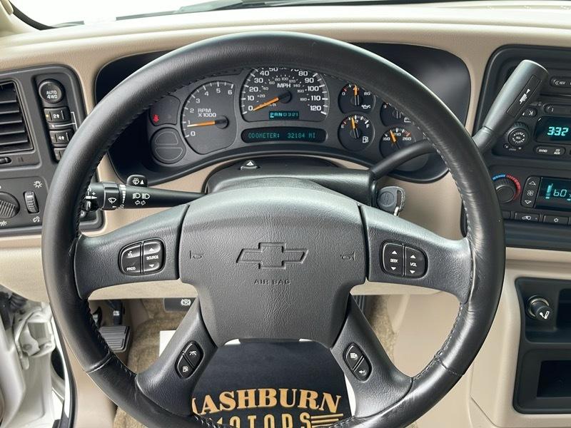 Chevrolet Suburban  2003