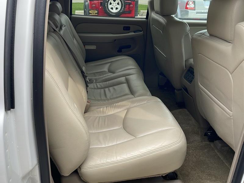 Chevrolet Suburban  2003