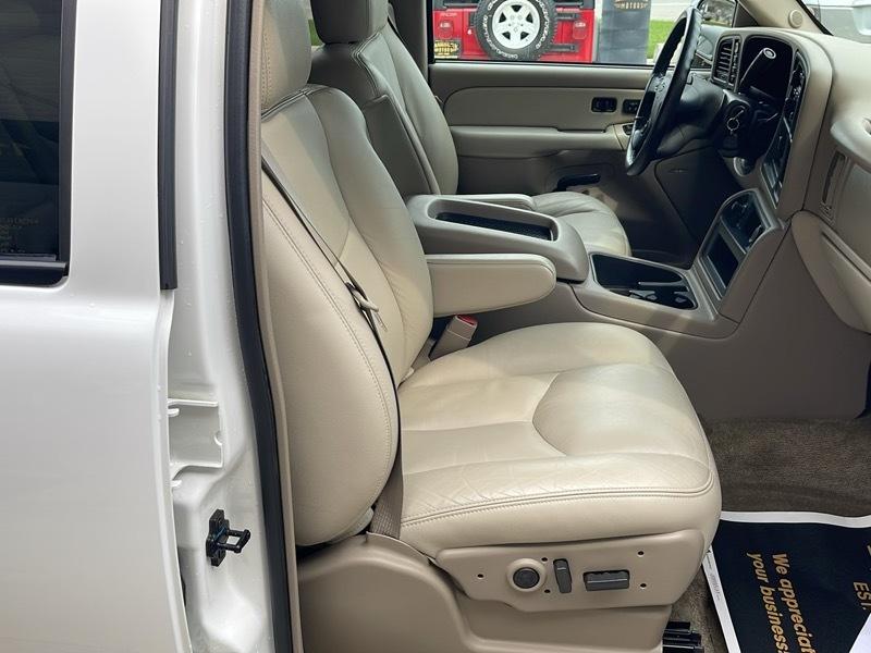 Chevrolet Suburban  2003