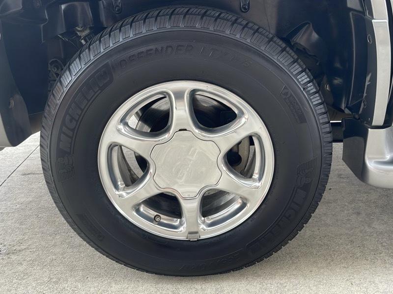GMC Yukon Denali AWD 2006