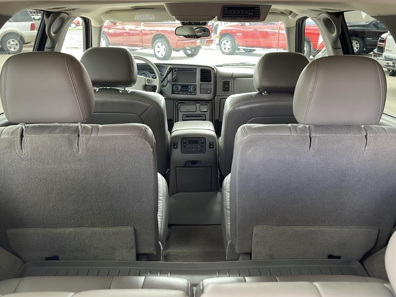GMC Yukon Denali AWD 2006