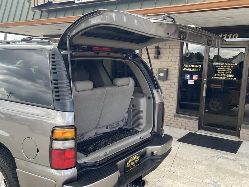 GMC Yukon Denali AWD 2006