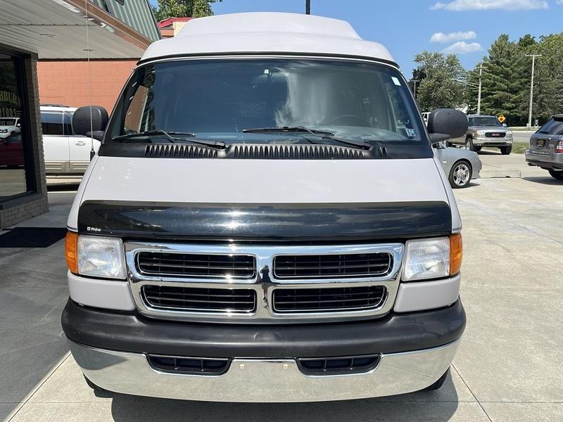 Dodge Ram Van  1999