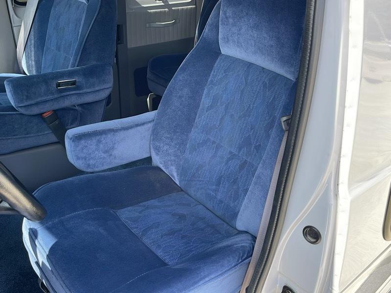 Dodge Ram Van  1999