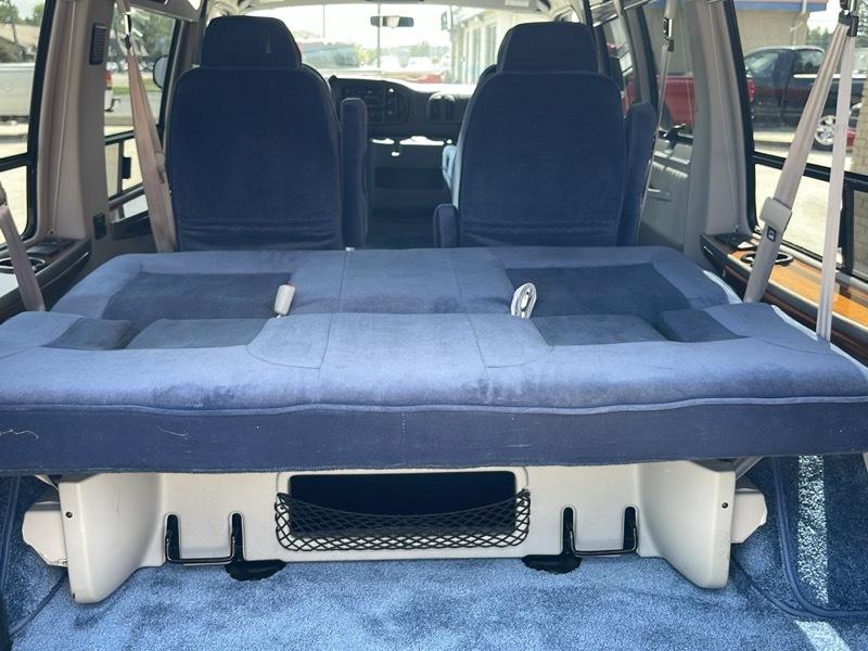 Dodge Ram Van  1999
