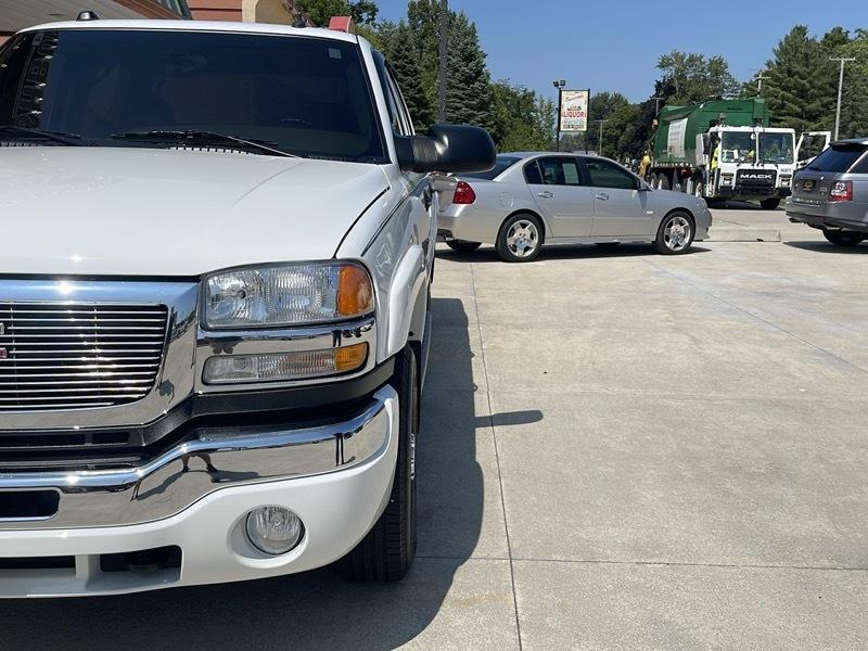 GMC Sierra 2500HD SLT Crew Cab Short Bed 4WD 2004