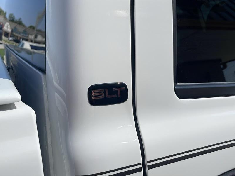 GMC Sierra 2500HD SLT Crew Cab Short Bed 4WD 2004
