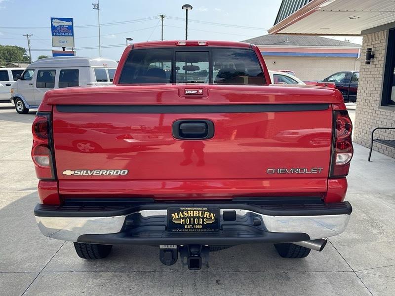 Chevrolet Silverado 2500HD LS Ext. Cab Short Bed 4WD 2005