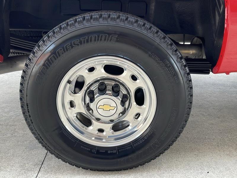Chevrolet Silverado 2500HD LS Ext. Cab Short Bed 4WD 2005