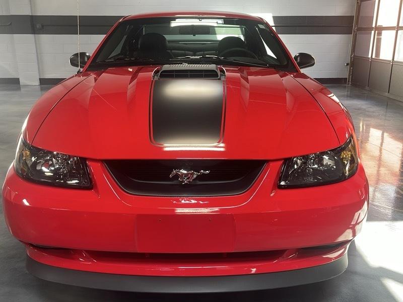 Ford Mustang Mach 1 2004