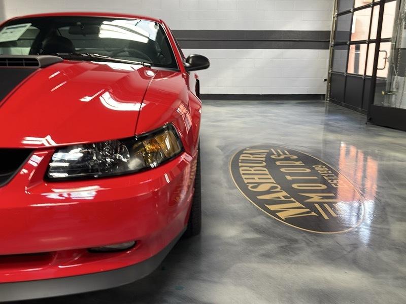 Ford Mustang photo 4