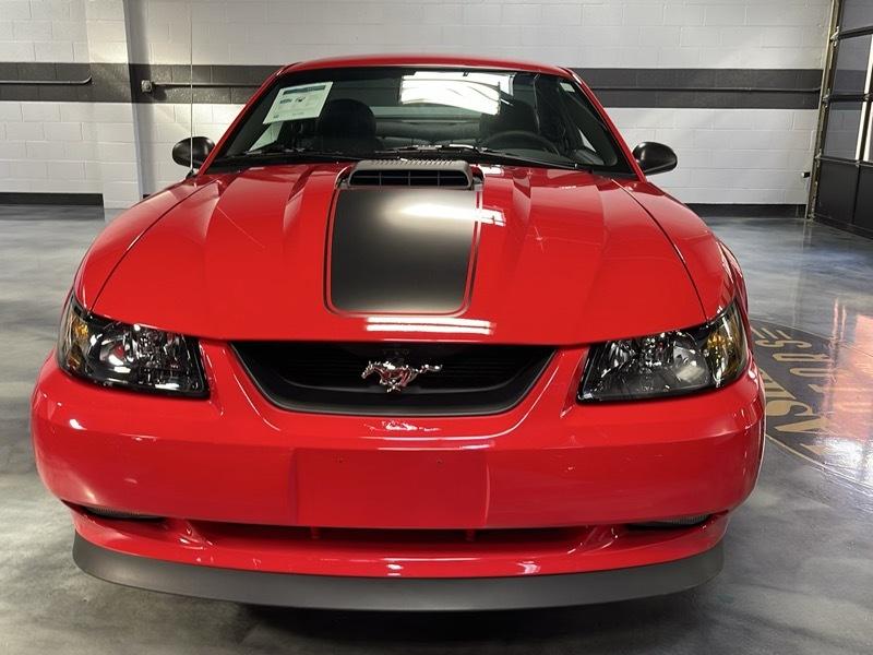 Ford Mustang photo 5