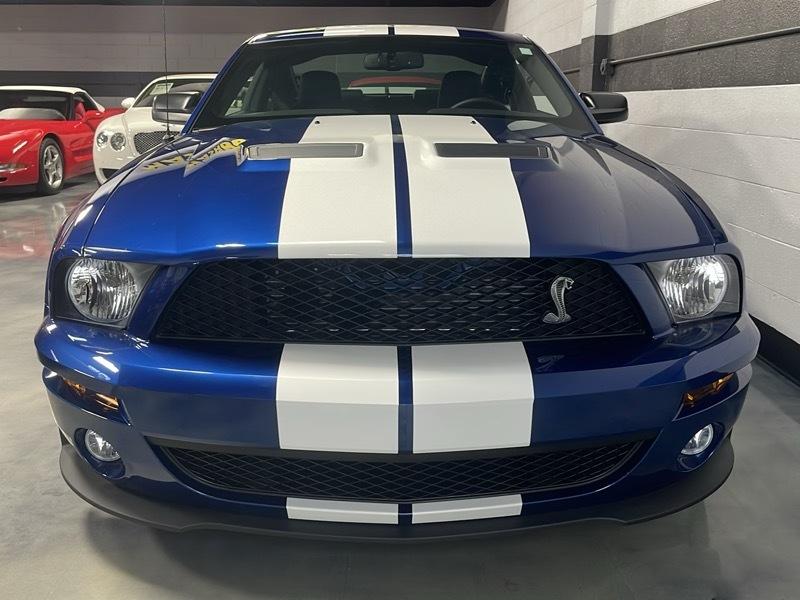 Ford Mustang photo 5