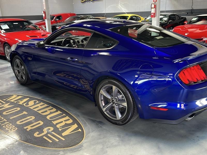 Ford Mustang GT Premium Coupe 2015