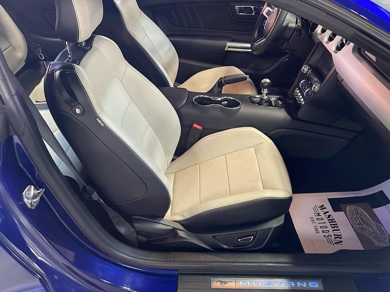 Ford Mustang GT Premium Coupe 2015