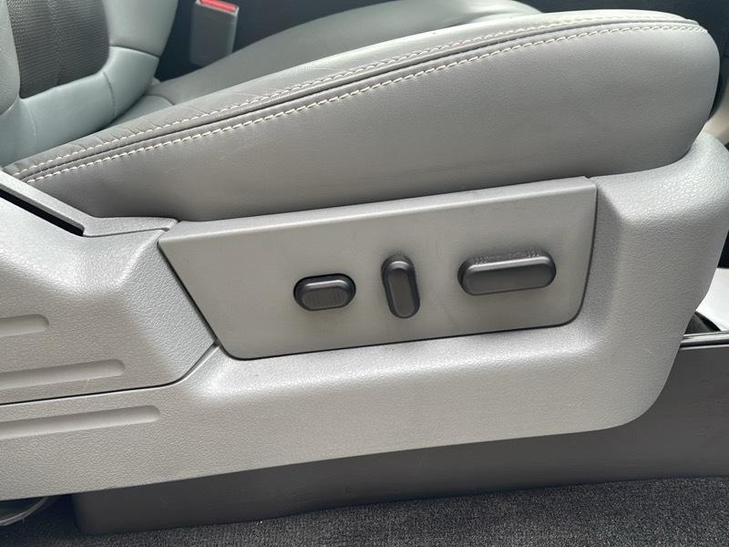Ford F-150  2011