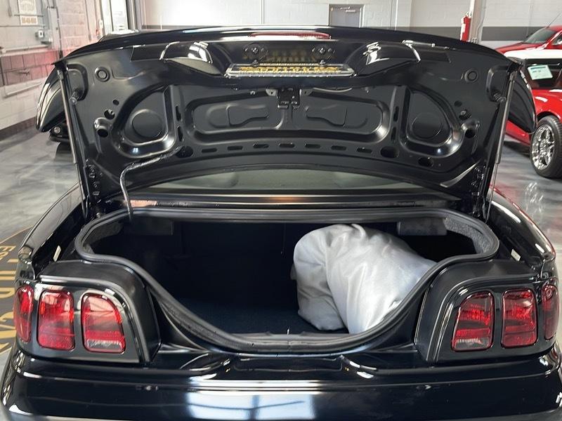 Ford Mustang Cobra Coupe 1996