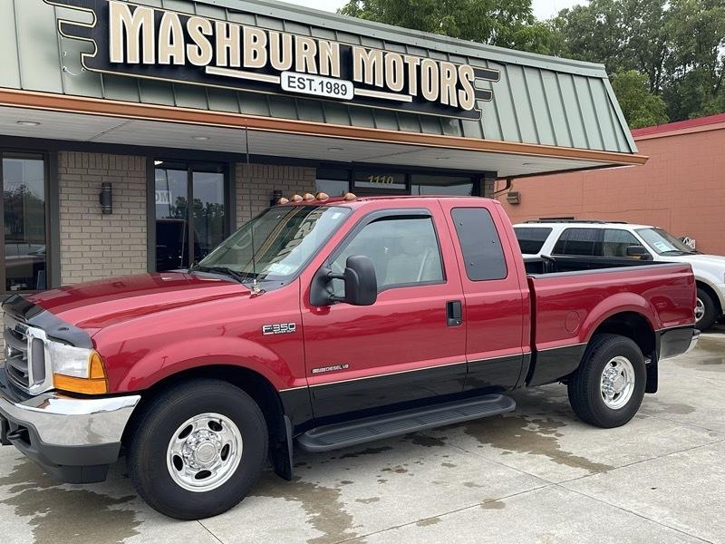 Ford F-350 SD Lariat SuperCab Short Bed 2WD 2001