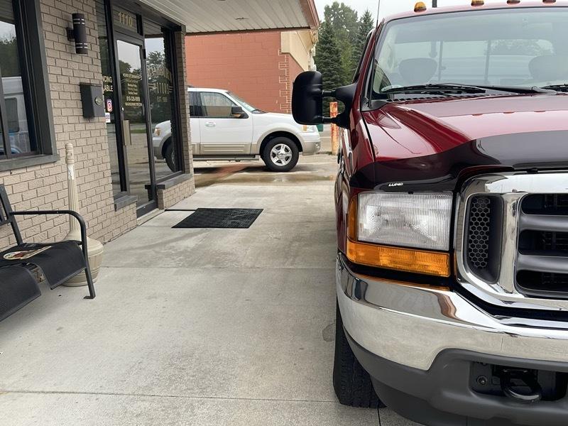 Ford F-350 SD Lariat SuperCab Short Bed 2WD 2001