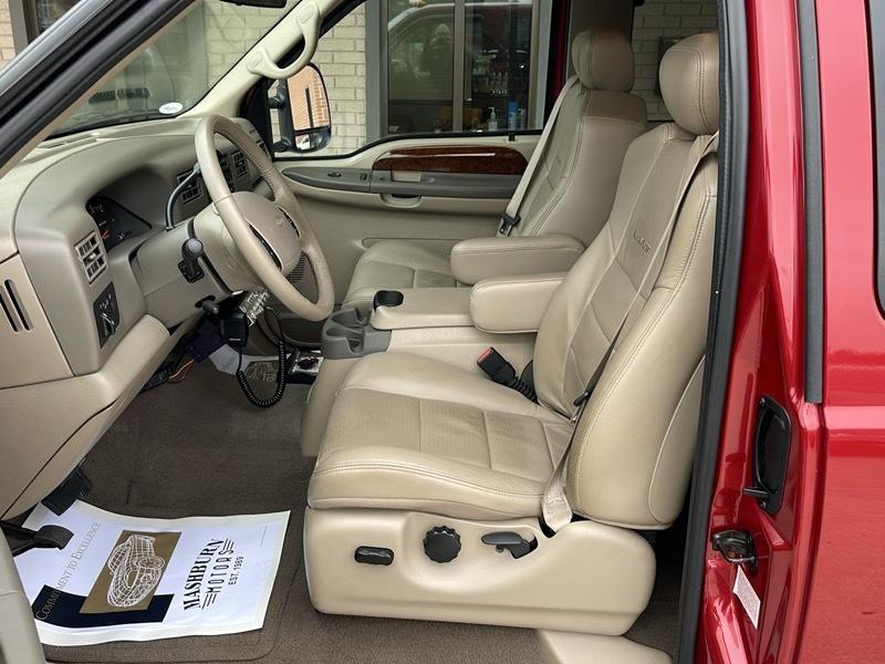 Ford F-350 SD Lariat SuperCab Short Bed 2WD 2001