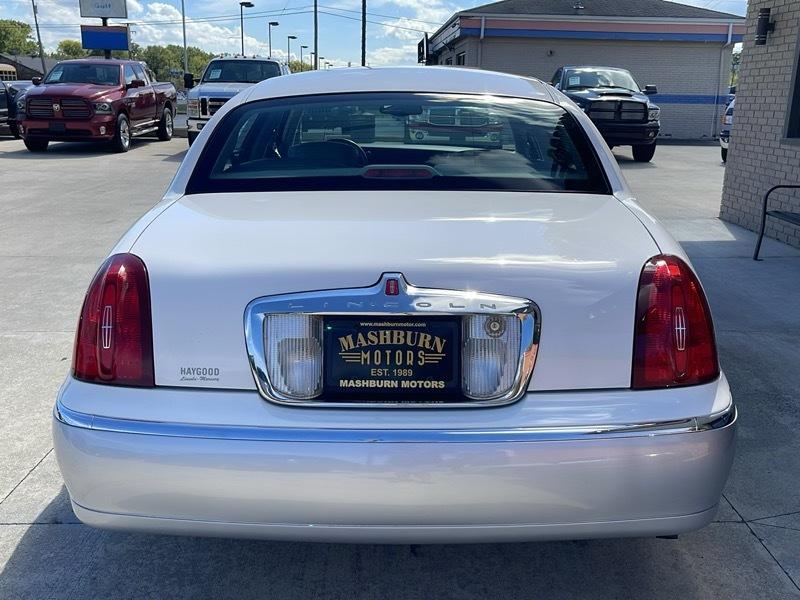 Lincoln Town Car Signature 1999