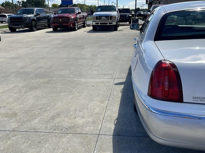 Lincoln Town Car Signature 1999