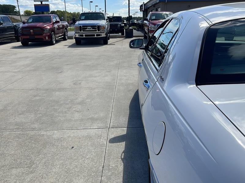 Lincoln Town Car Signature 1999