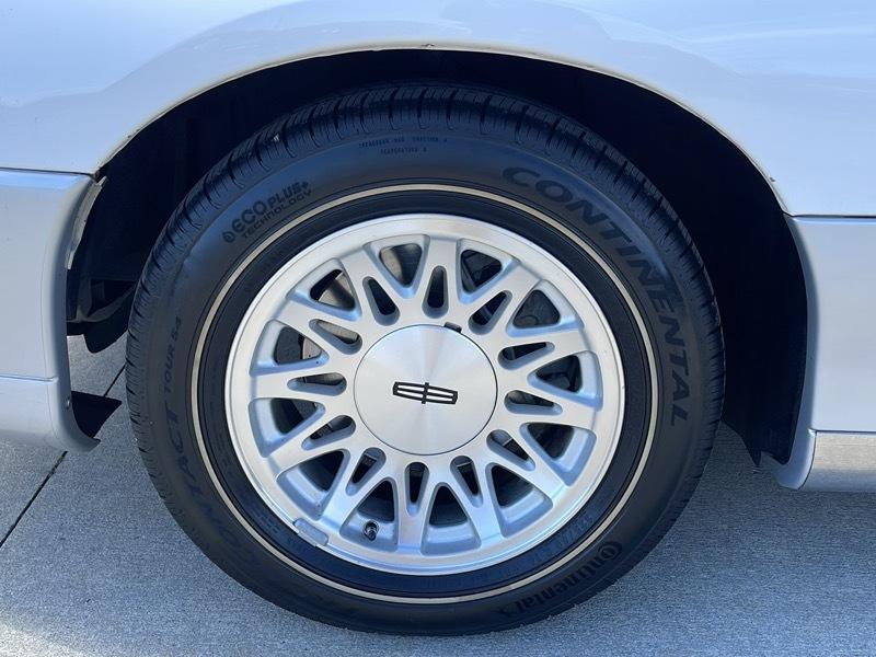 Lincoln Town Car Signature 1999