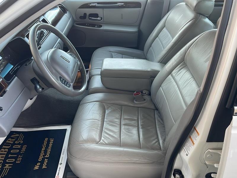 Lincoln Town Car Signature 1999