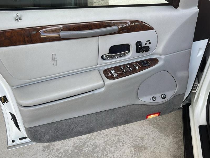 Lincoln Town Car Signature 1999