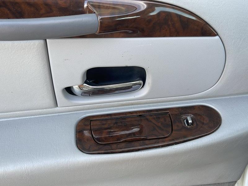 Lincoln Town Car Signature 1999
