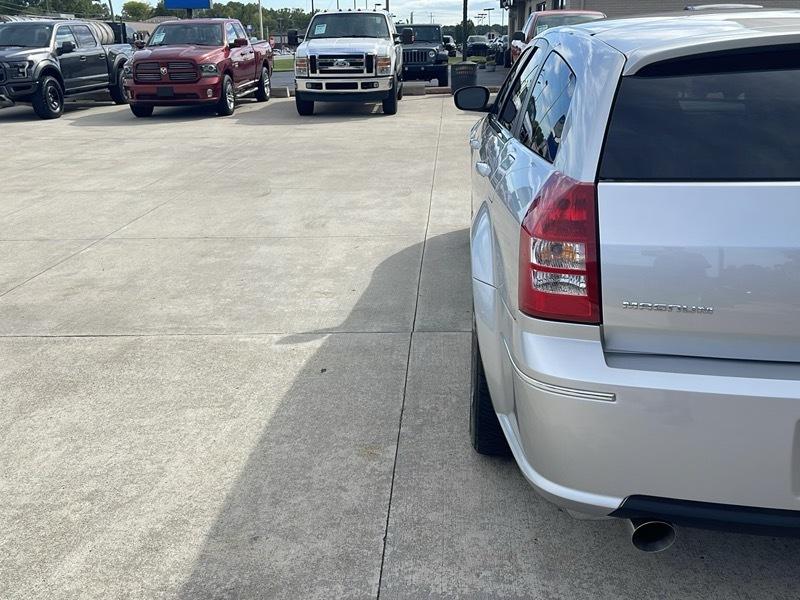 Dodge Magnum SRT-8 2006