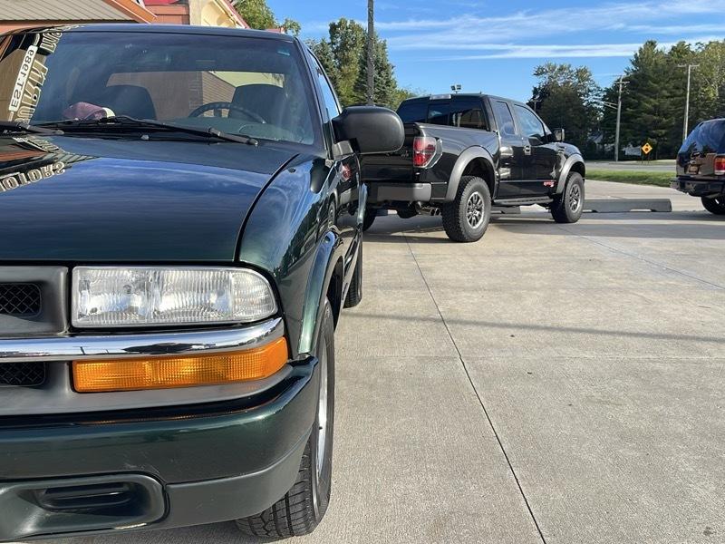Chevrolet S10 Pickup LS Ext. Cab 2WD 2001