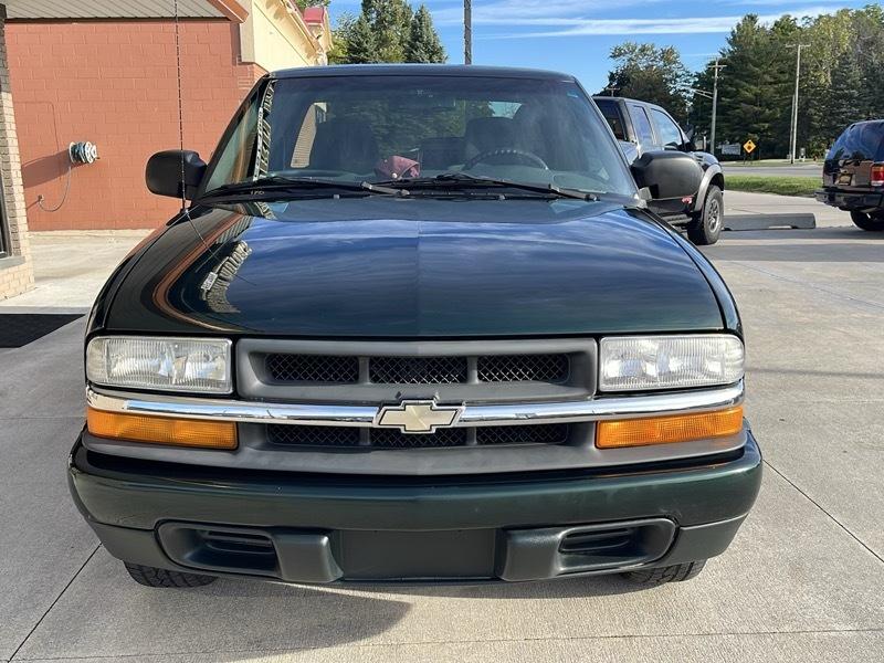 Chevrolet S10 Pickup LS Ext. Cab 2WD 2001
