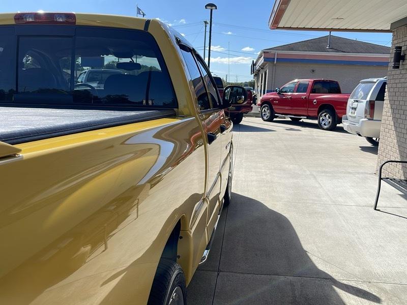 Dodge Ram 1500 SRT-10 Quad Cab 2WD 2005