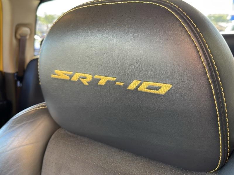 Dodge Ram 1500 SRT-10 Quad Cab 2WD 2005