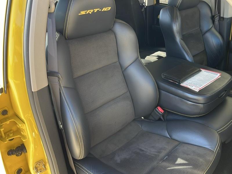 Dodge Ram 1500 SRT-10 Quad Cab 2WD 2005