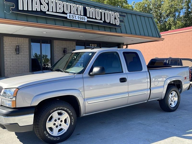 Chevrolet Silverado 1500  2004