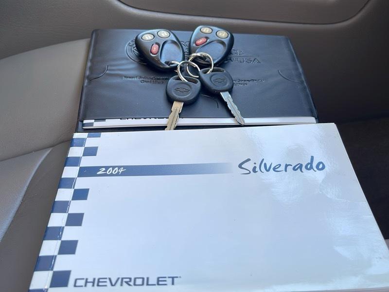 Chevrolet Silverado 1500  2004