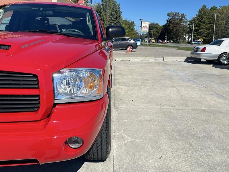 Dodge Dakota SLT Club Cab 4WD 2006